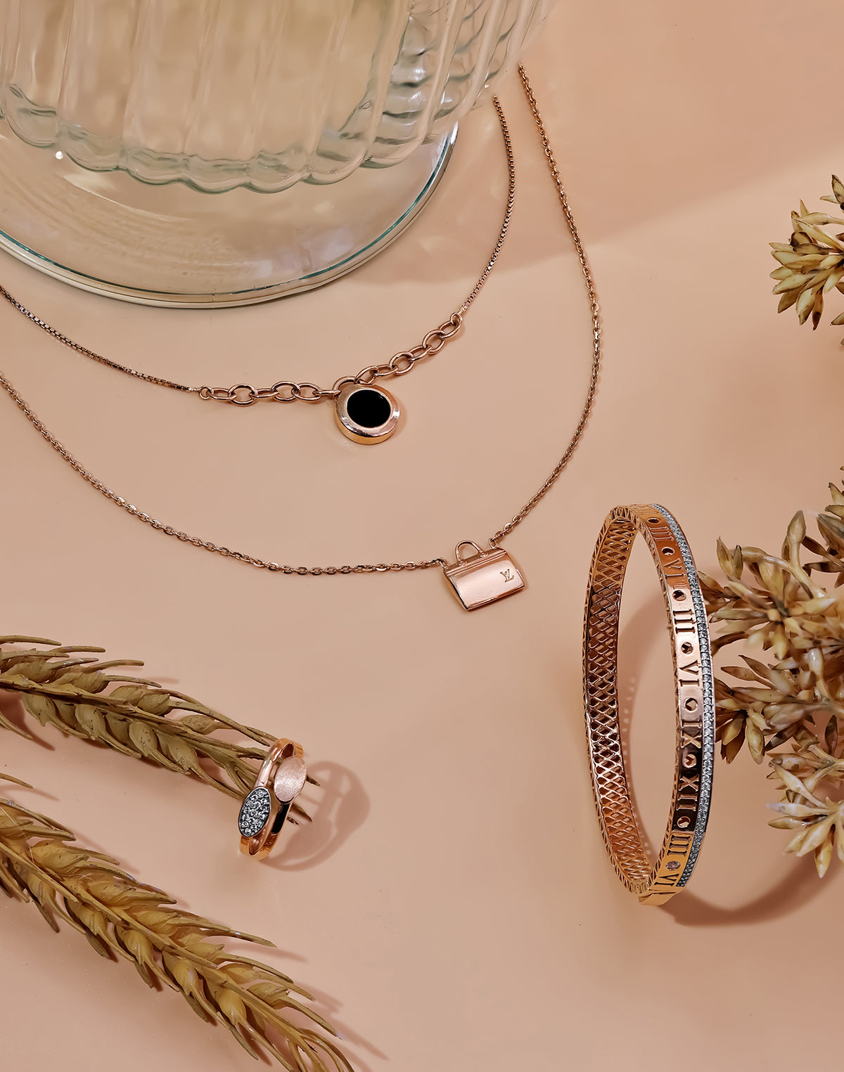 Featured jewellery