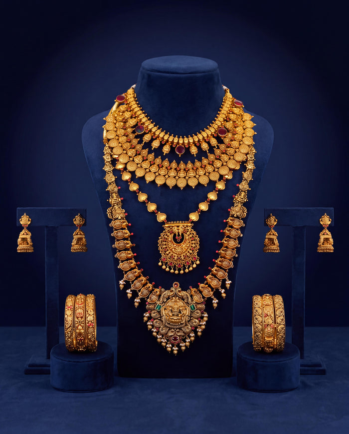 25 sovereigns bridal set